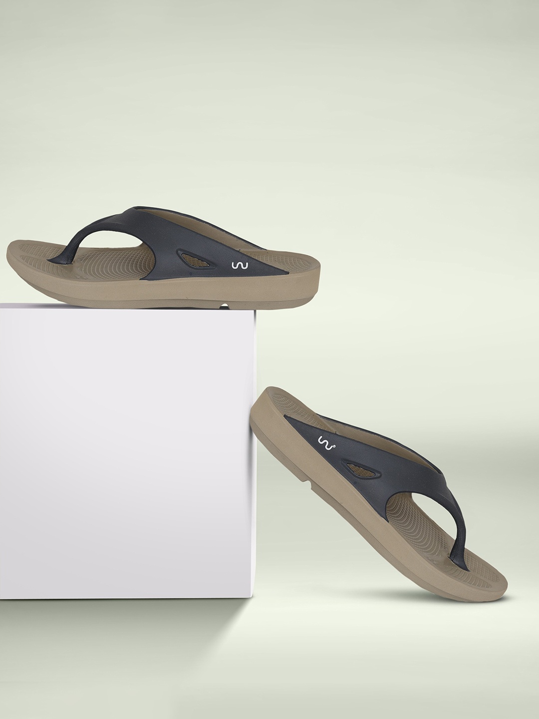 

Doubleu Men Khaki & Grey EVA Thong Flip-Flops