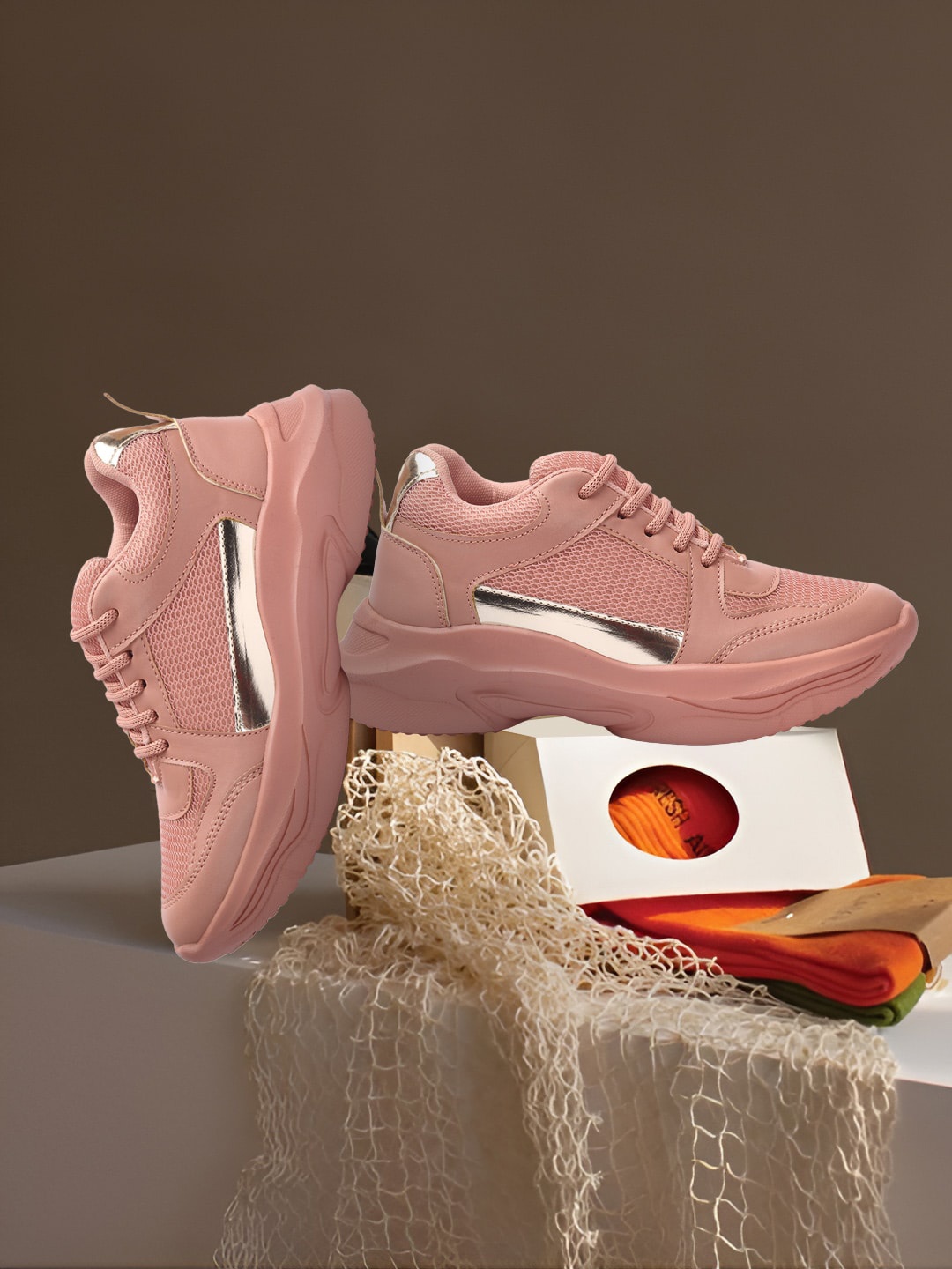 

ICONICS Women Colourblocked Sneakers, Peach