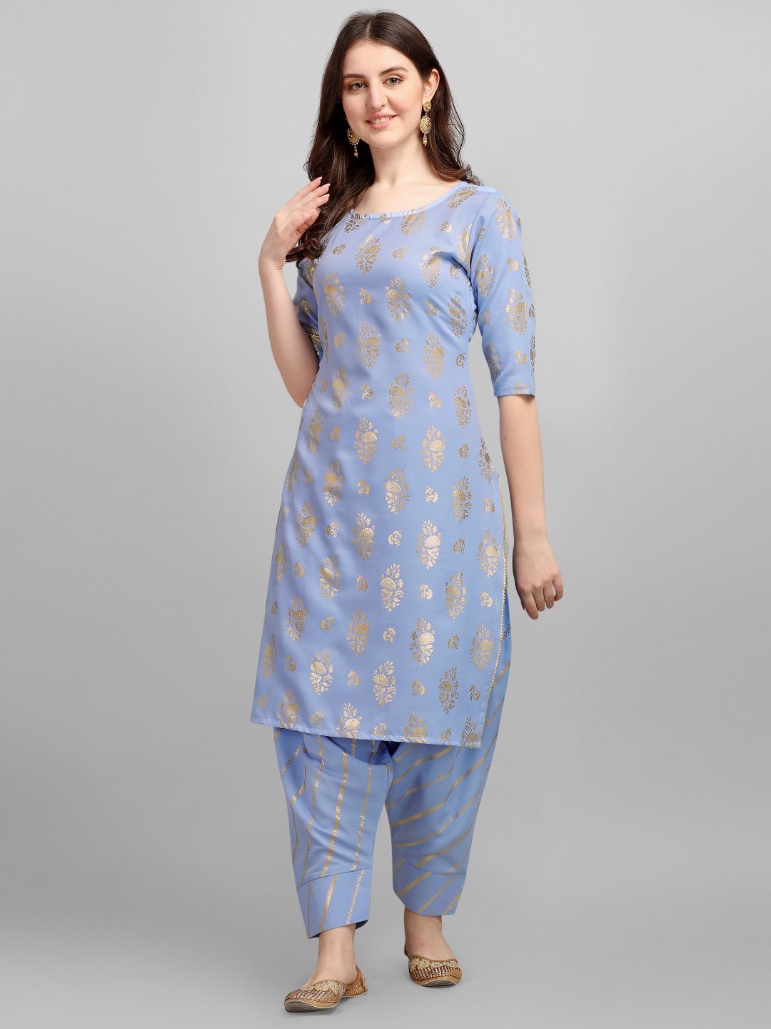 

GUFRINA Women Floral Printed Kurta with Salwar, Blue