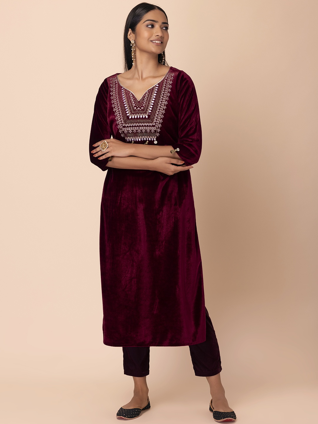 

Rang by Indya Women Ethnic Motifs Embroidered Thread Work Velvet Kurta, Maroon