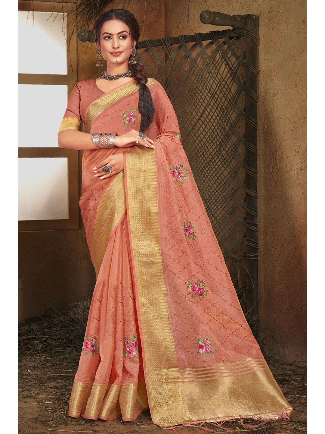 

SANGAM PRINTS Floral Embroidered Organza Saree, Peach