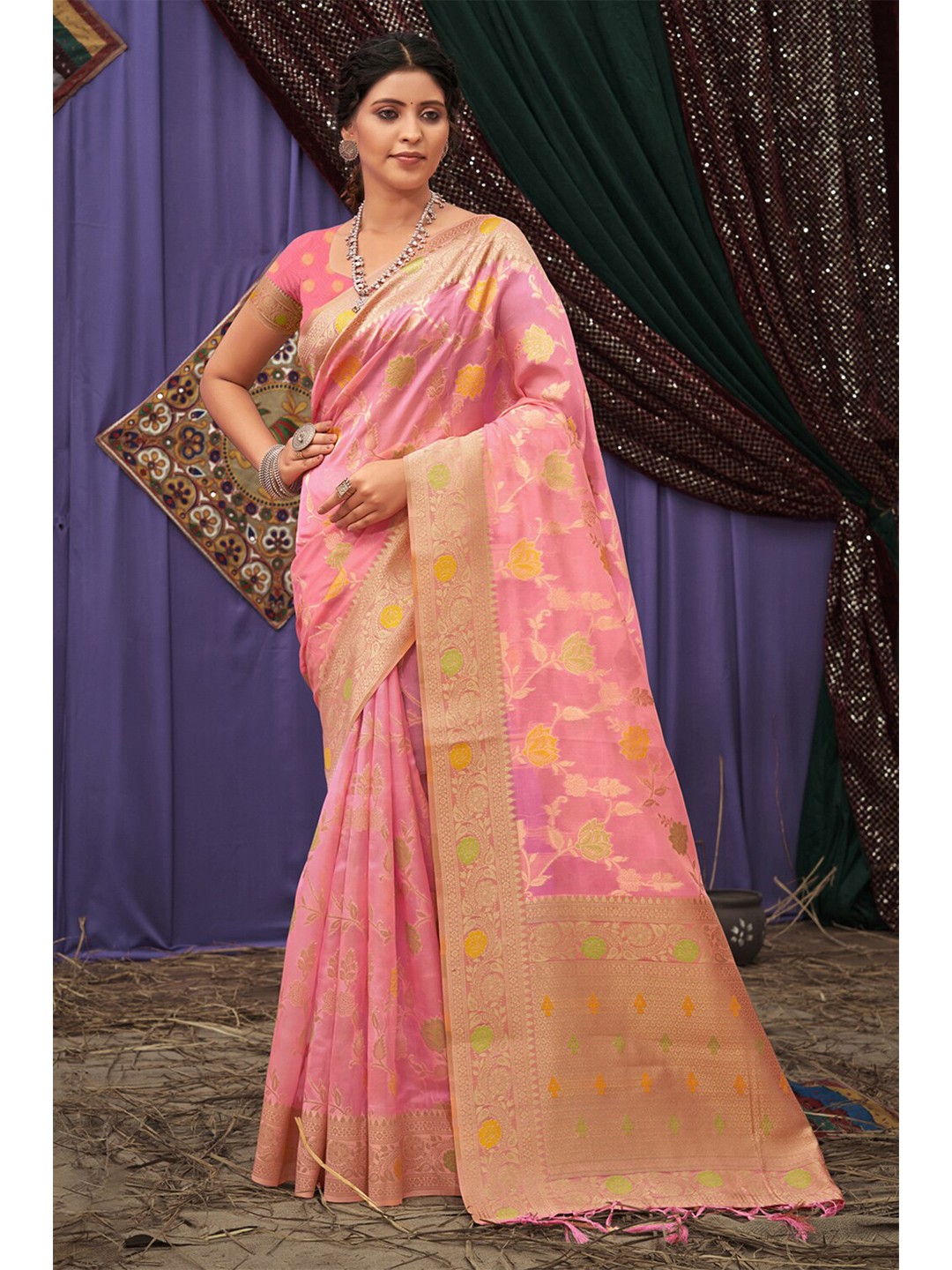 

SANGAM PRINTS Ethnic Motifs Zari Organza Saree, Pink