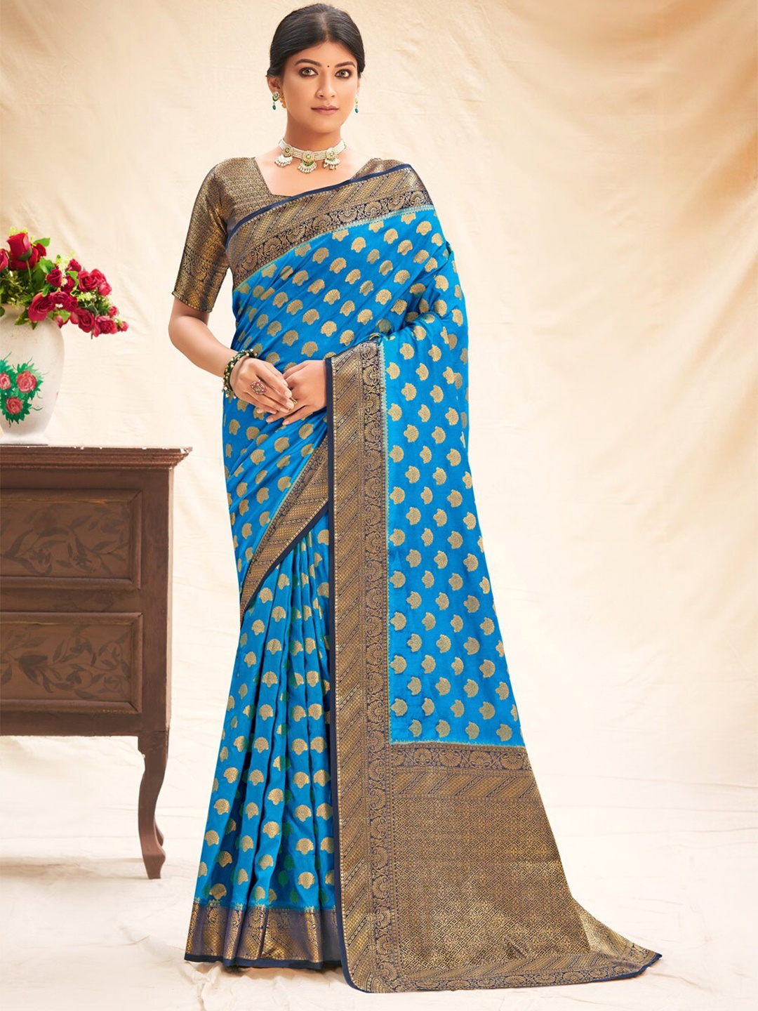 

SANGAM PRINTS Ethnic Motifs Zari Silk Blend Saree, Blue