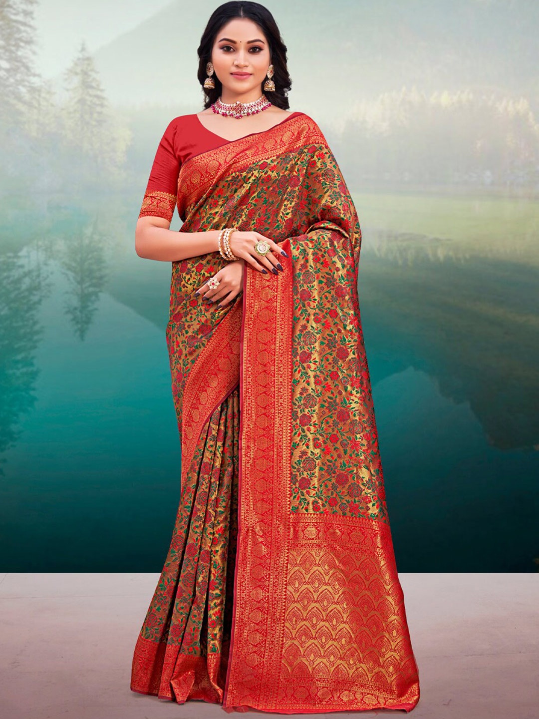 

SANGAM PRINTS Floral Banarasi Silk Blend Saree, Red