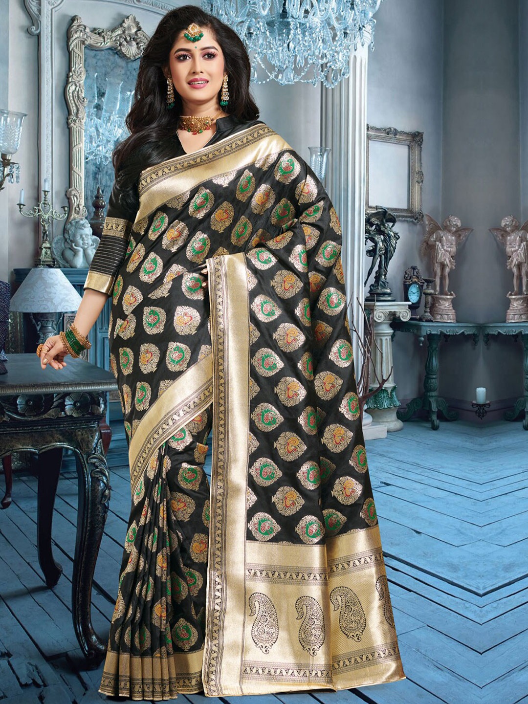 

SANGAM PRINTS Black & Beige Woven Design Silk Blend Saree