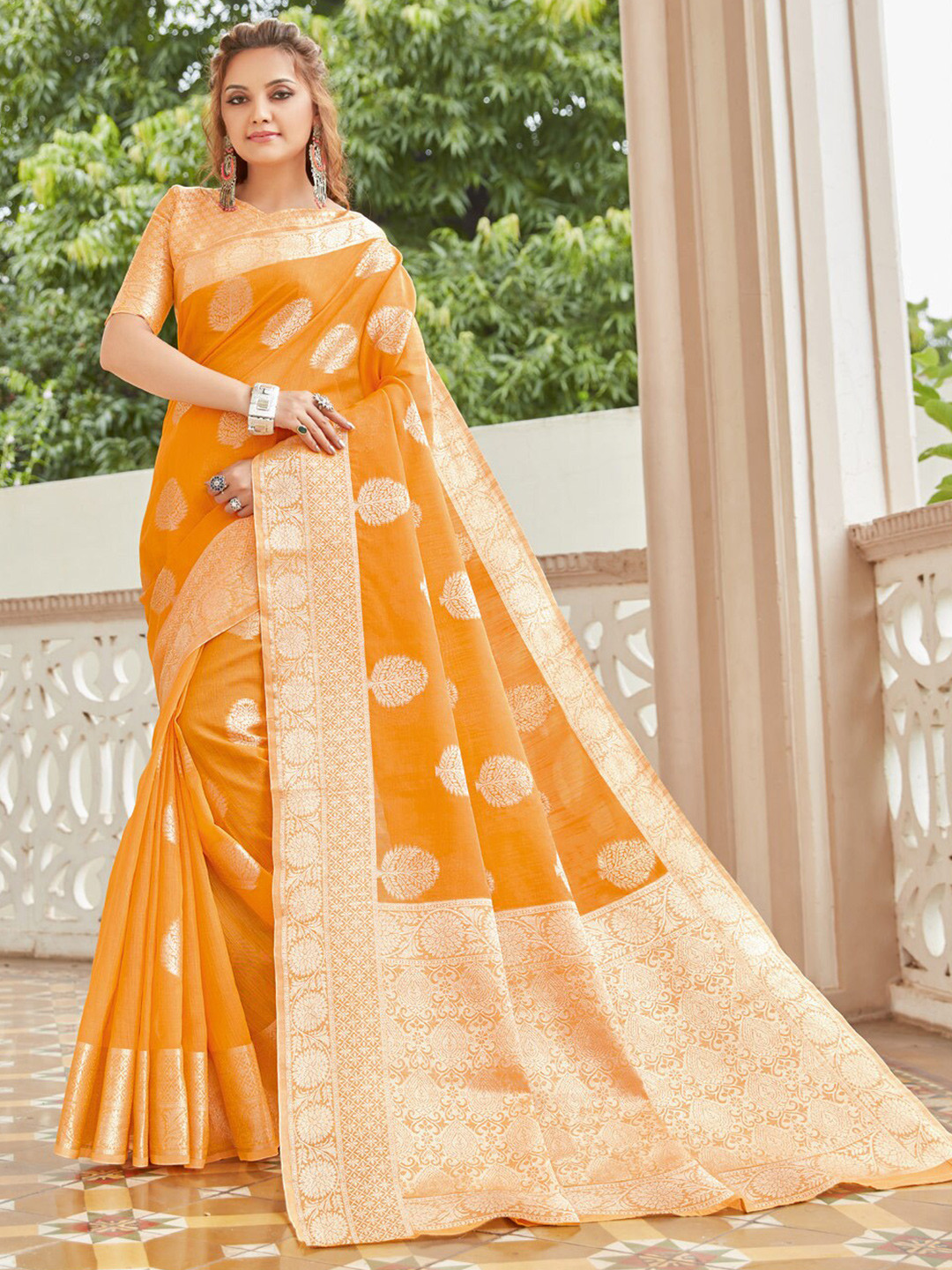 

SANGAM PRINTS Woven Design Zari Saree, Orange