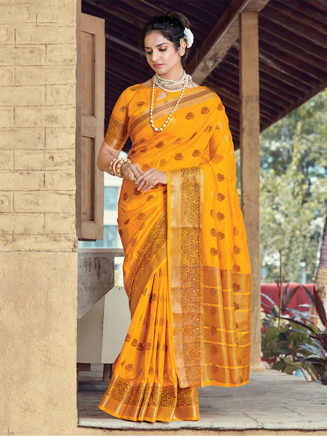 

SANGAM PRINTS Mustard & Gold-Toned Woven Design Zari Silk Blend Saree