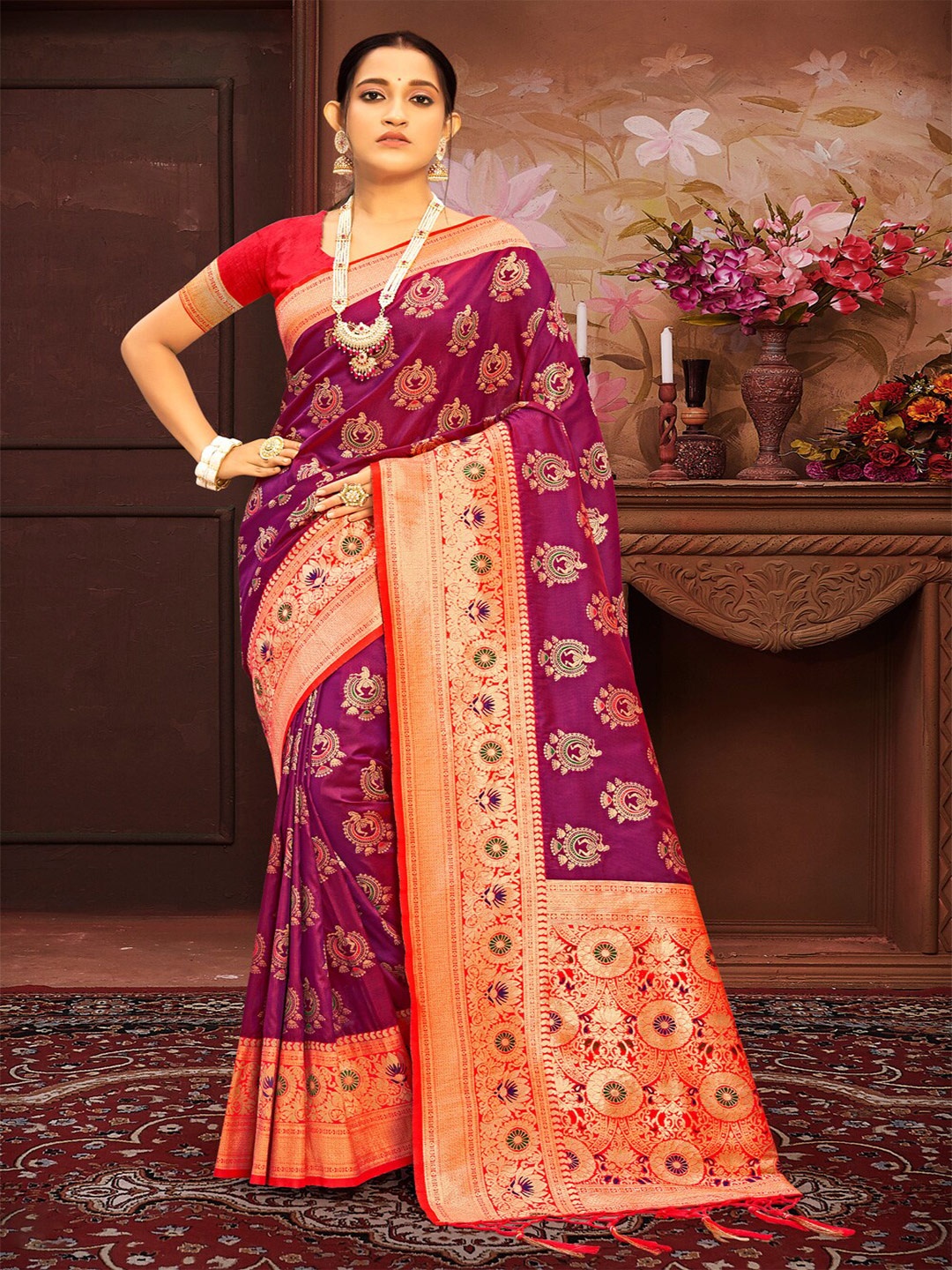 

SANGAM PRINTS Magenta & Red Woven Design Zari Silk Blend Saree