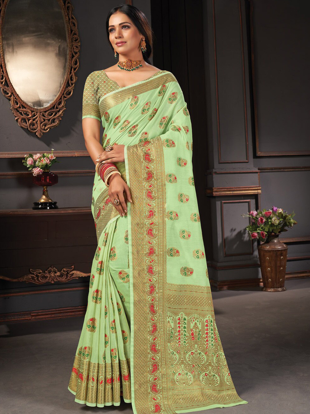 

SANGAM PRINTS Ethnic Motifs Zari Silk Blend Saree, Green