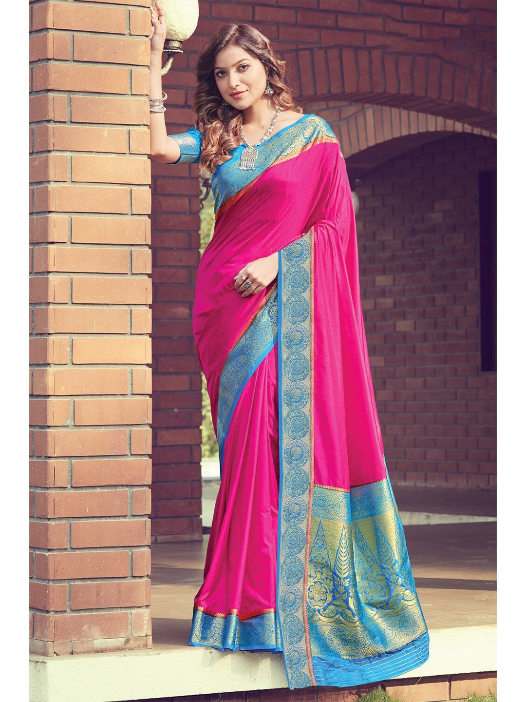 

SANGAM PRINTS Zari Pure Silk Saree, Pink
