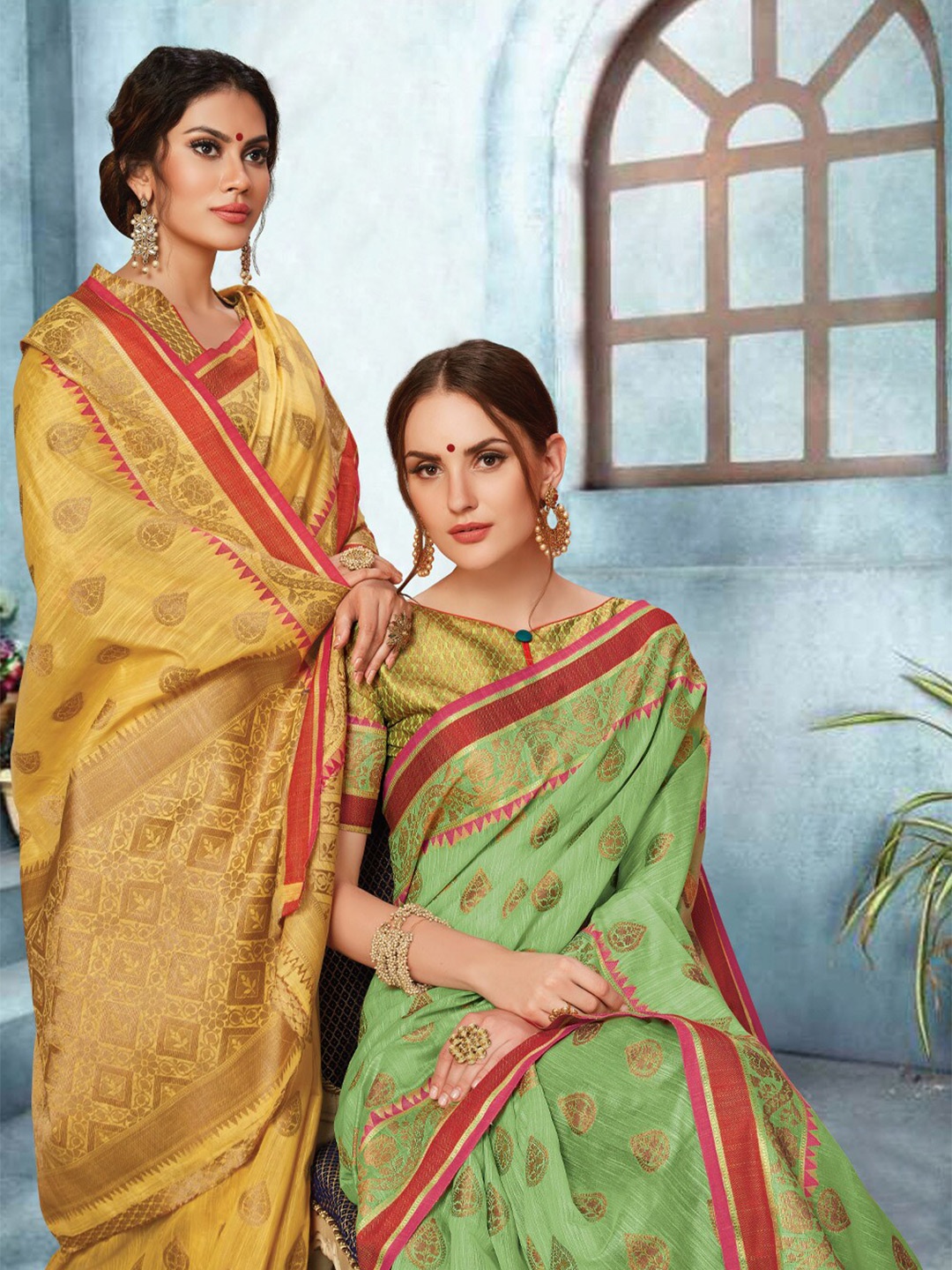 

SANGAM PRINTS Ethnic Motifs Zari Saree, Green