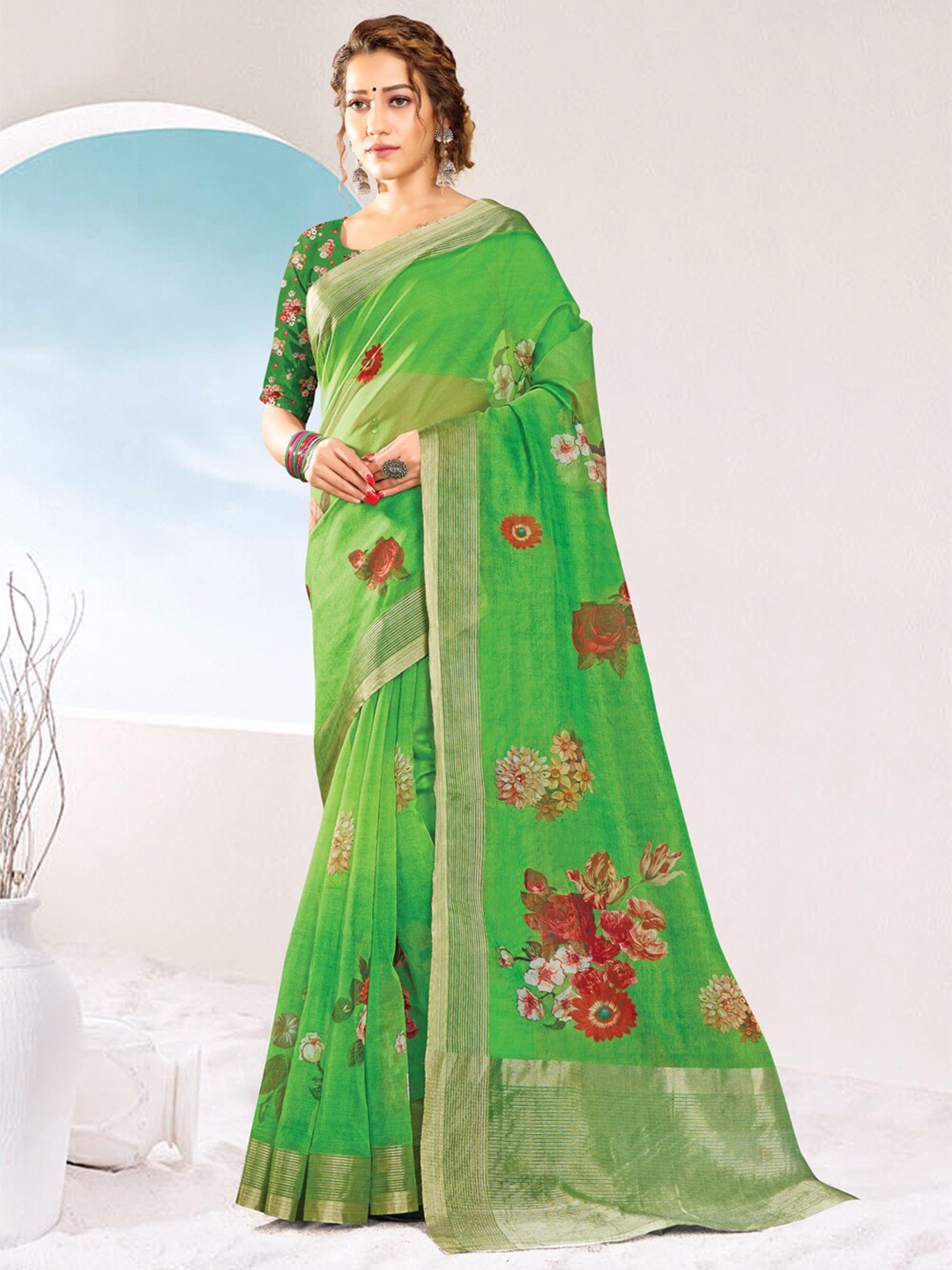 

SANGAM PRINTS Floral Printed Zari Organza Saree, Green