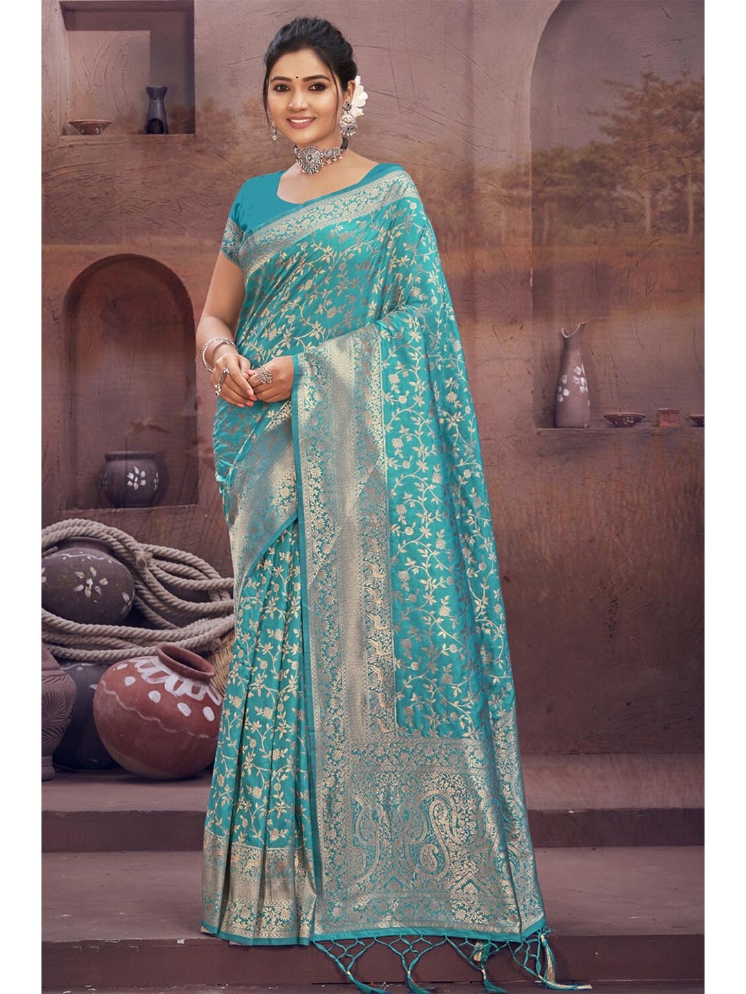 

SANGAM PRINTS Woven Design Zari Silk Blend Saree, Blue