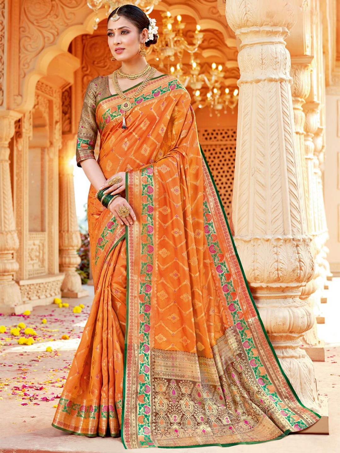 

SANGAM PRINTS Floral Zari Silk Blend Saree, Orange