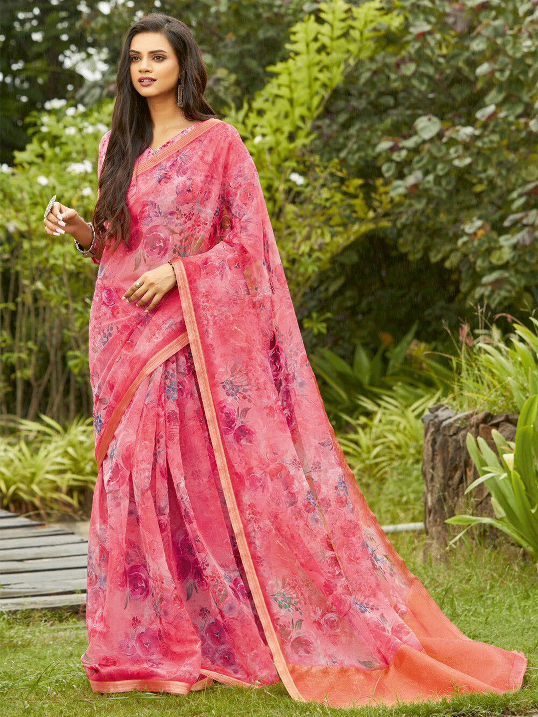 

SANGAM PRINTS Floral Zari Organza Saree, Pink