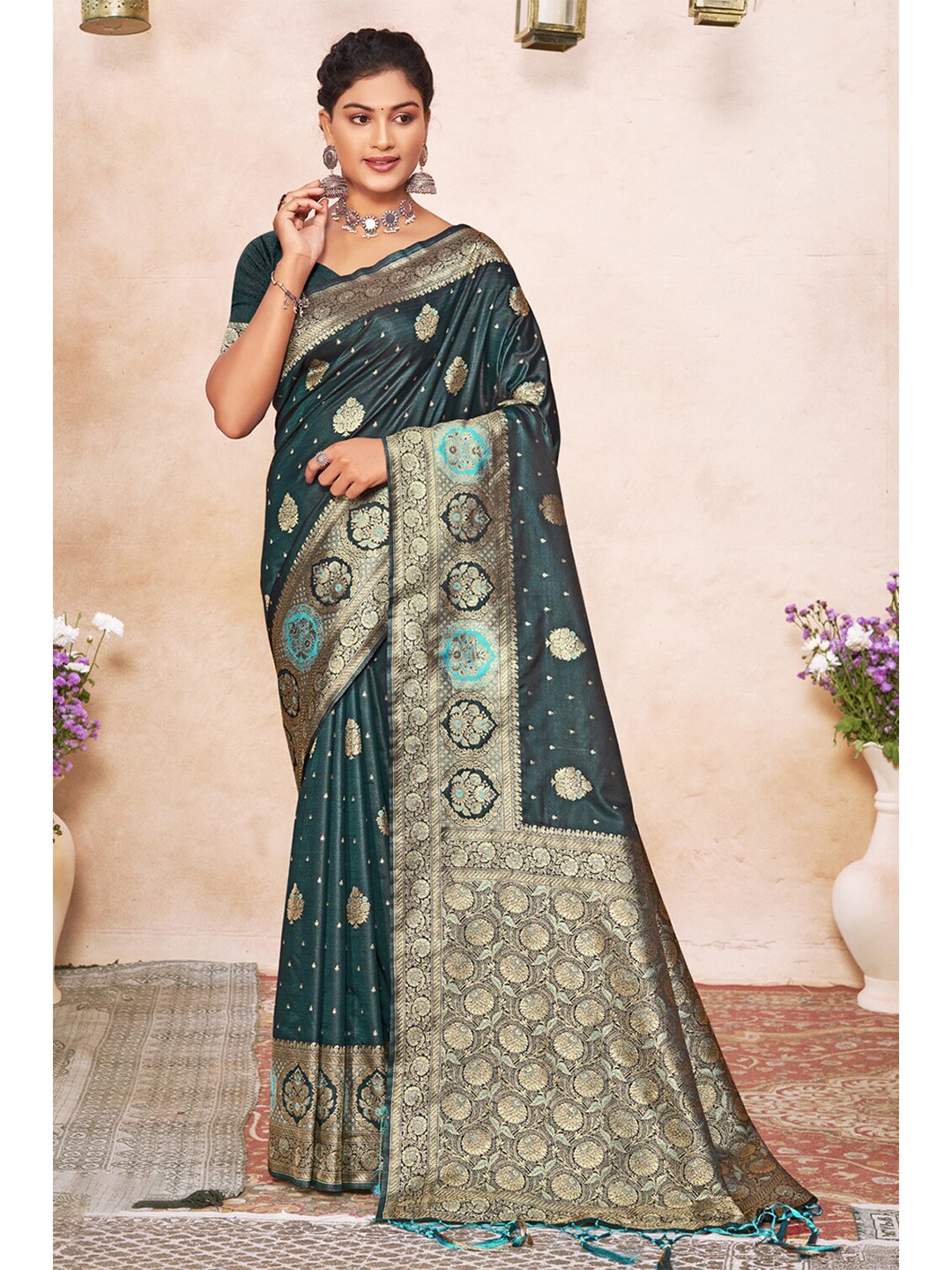 

SANGAM PRINTS Ethnic Motifs Zari Silk Blend Saree, Teal
