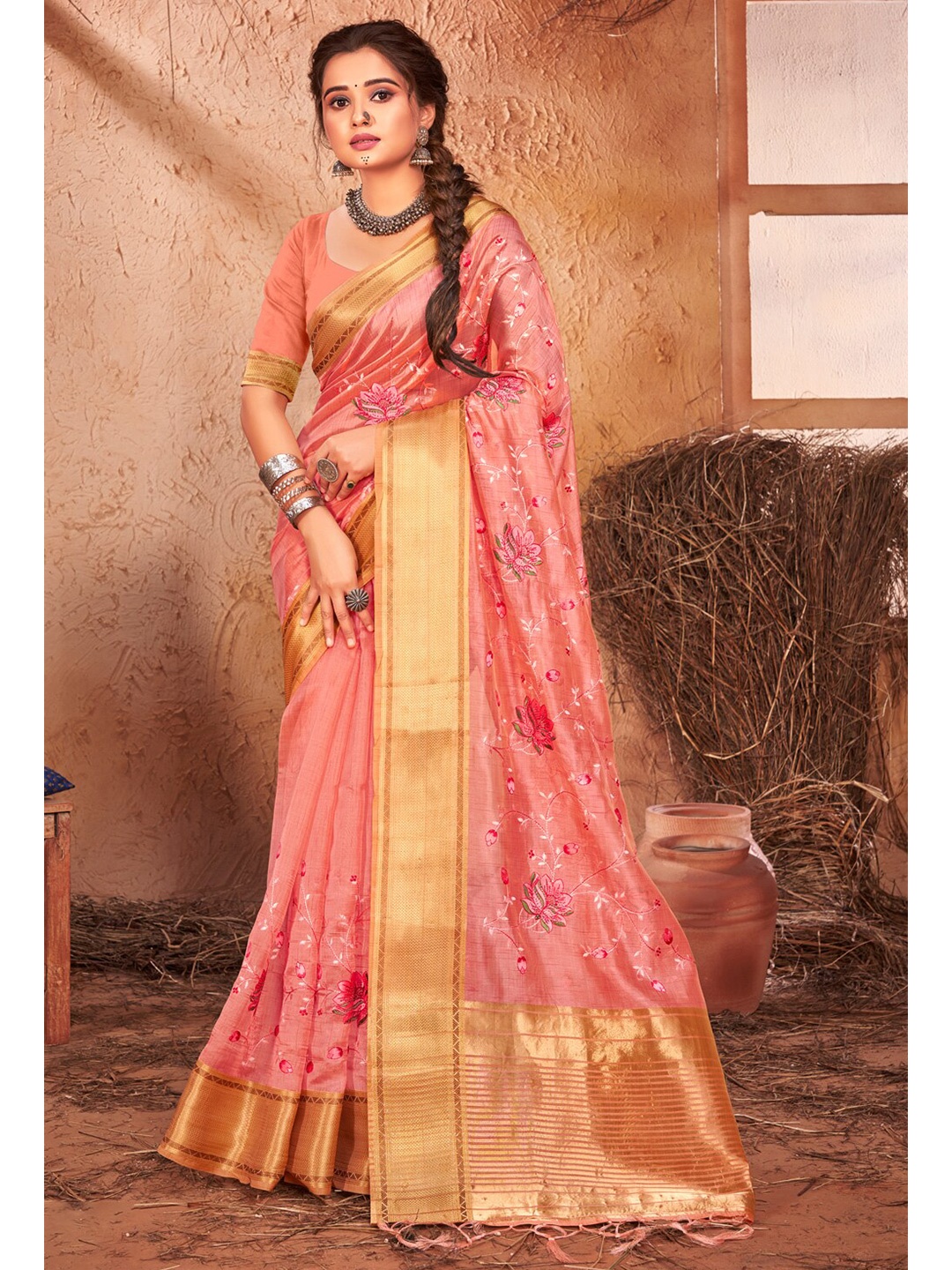 

SANGAM PRINTS Ethnic Motifs Zari Organza Saree, Peach