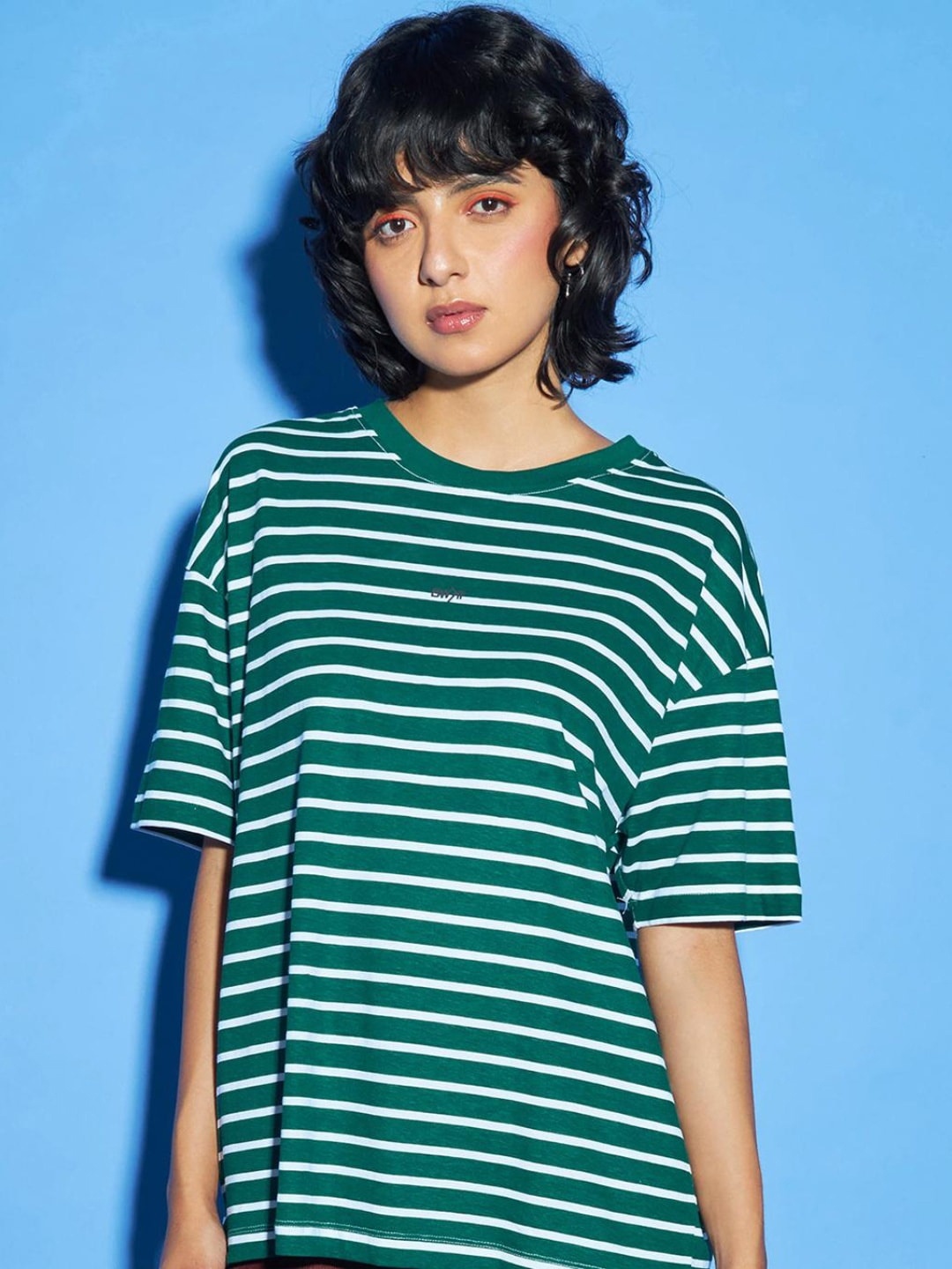 

Bewakoof Women White Striped Drop-Shoulder Sleeves Pure Cotton T-shirt