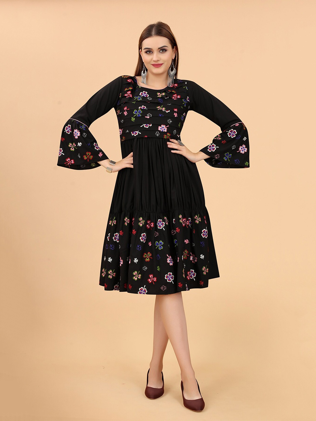 

MARGI DESIGNERS Floral Gathered Dress, Black