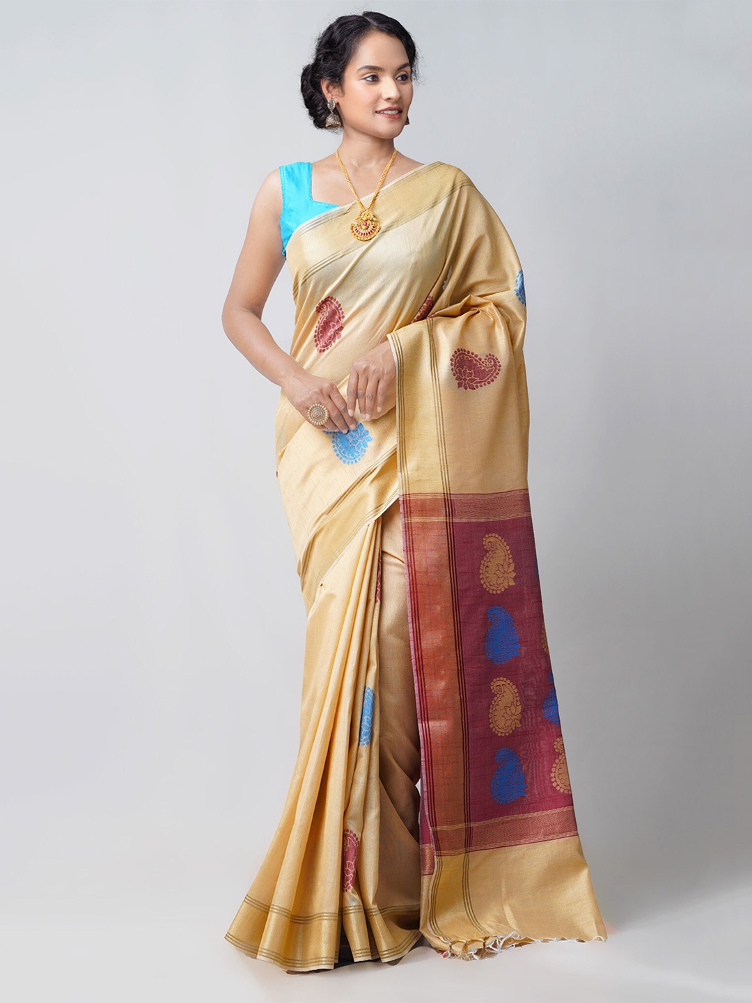 

Unnati Silks Woven Design Zari Linen Blend Saree, Beige