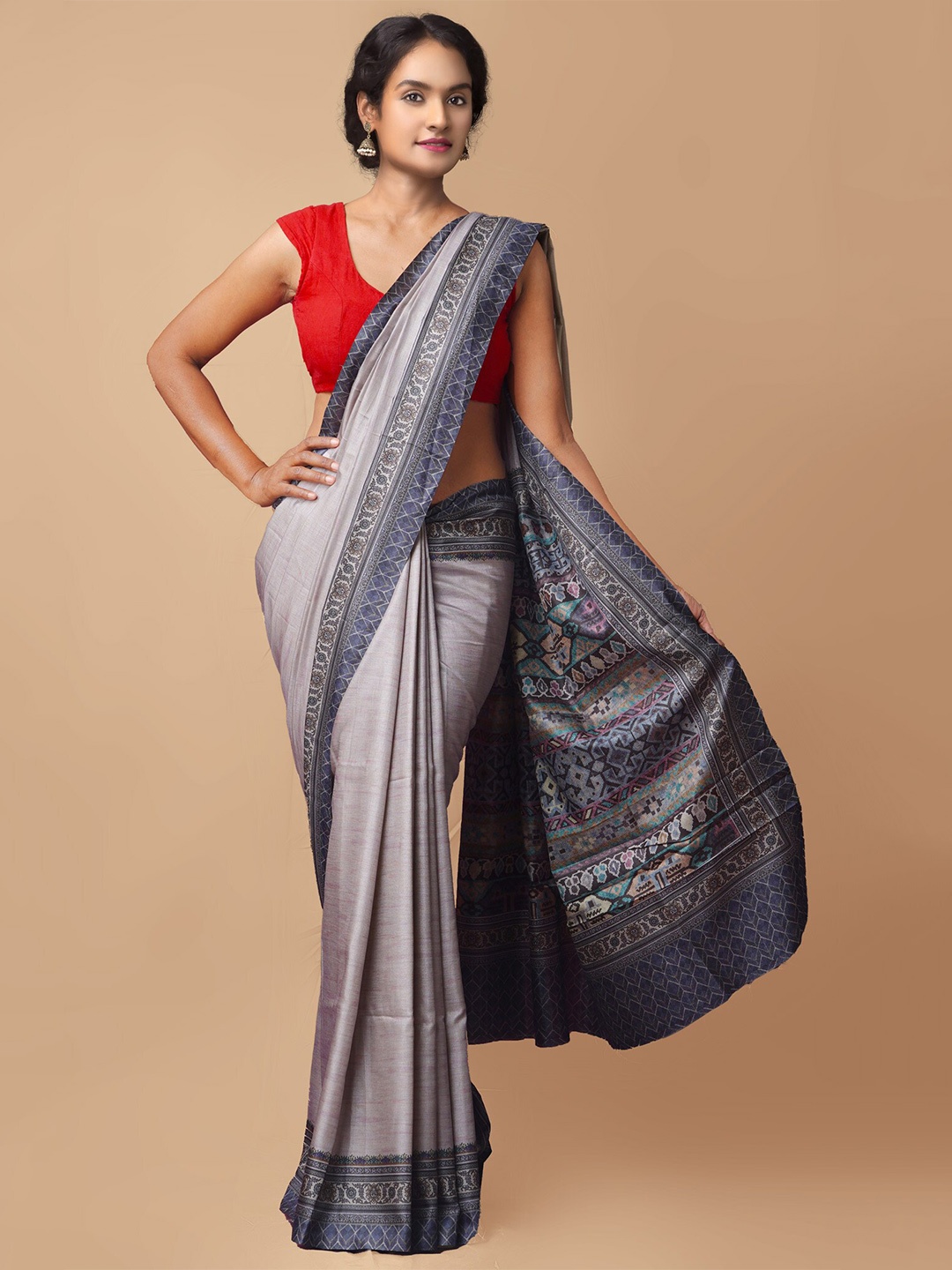 

Unnati Silks Block Print Saree, Grey