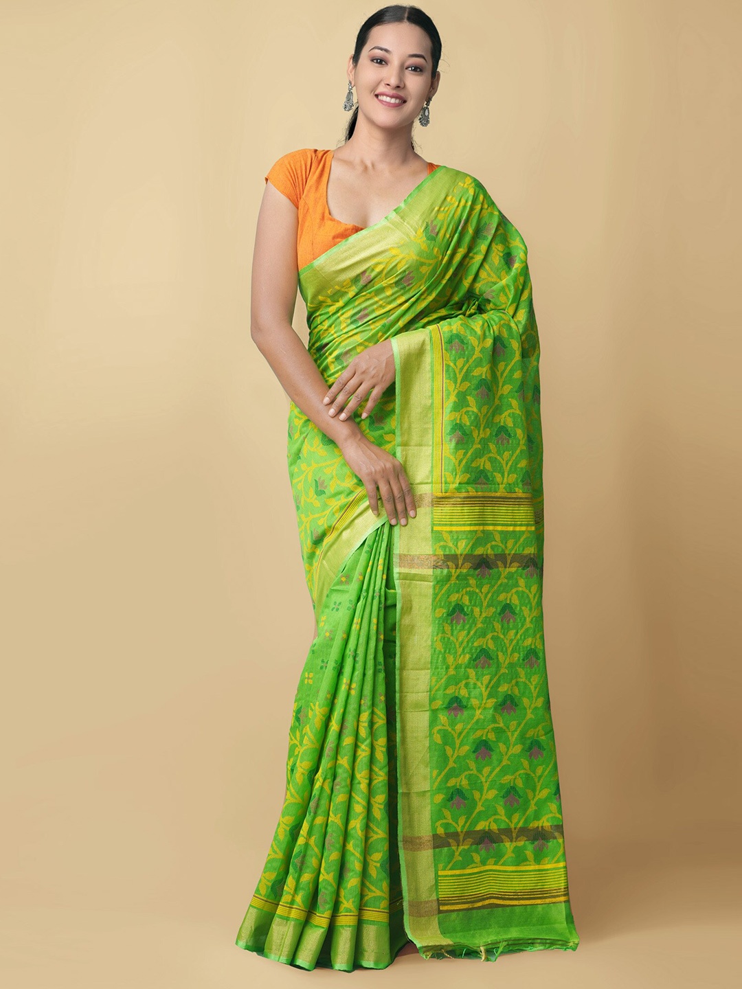 

Unnati Silks Woven Design Zari Pure Linen Jamdani Handloom Saree, Green