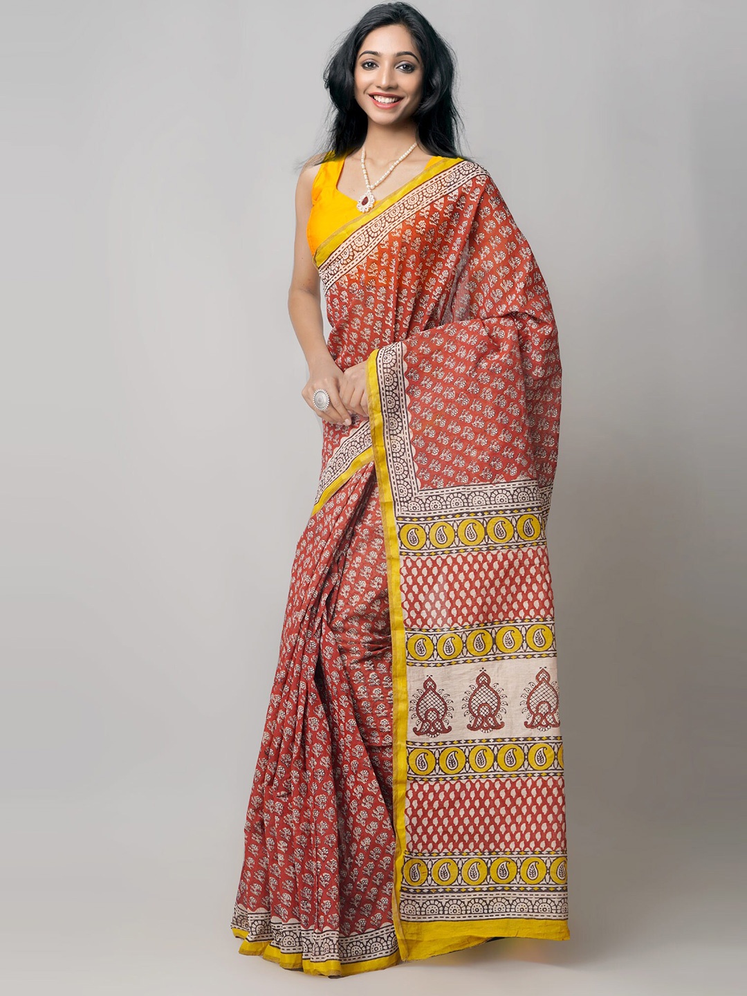 

Unnati Silks Floral Printed Zari Handloom Saree, Red