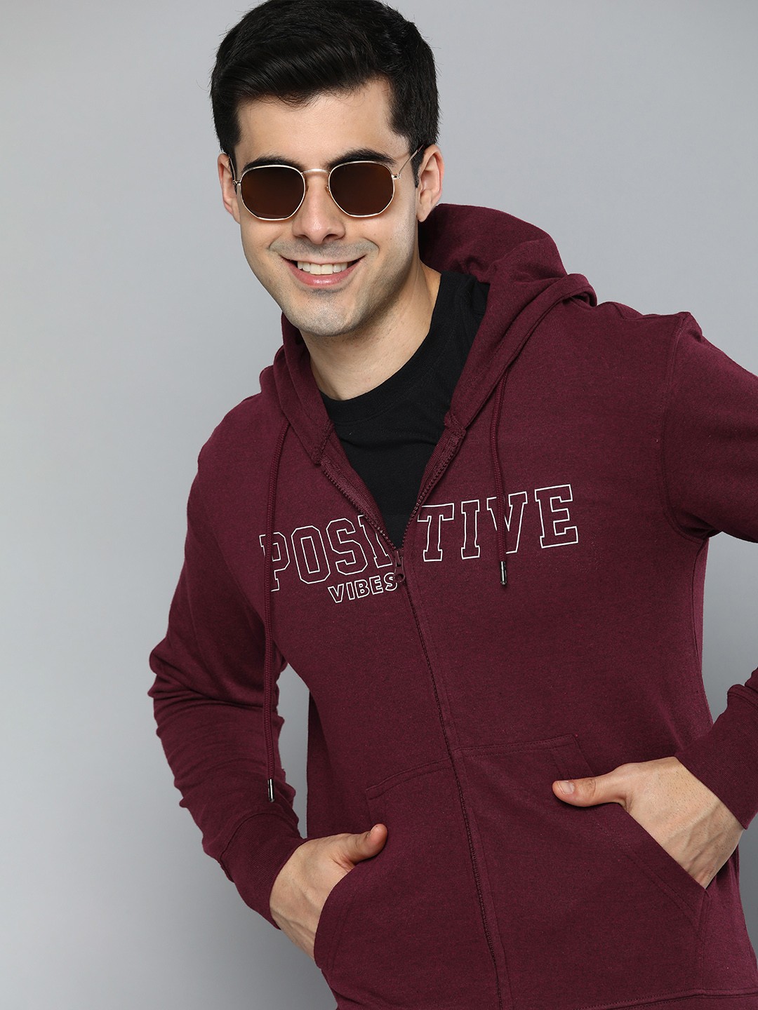 

HERE&NOW Men Printed Hooded Sweatshirt, Maroon
