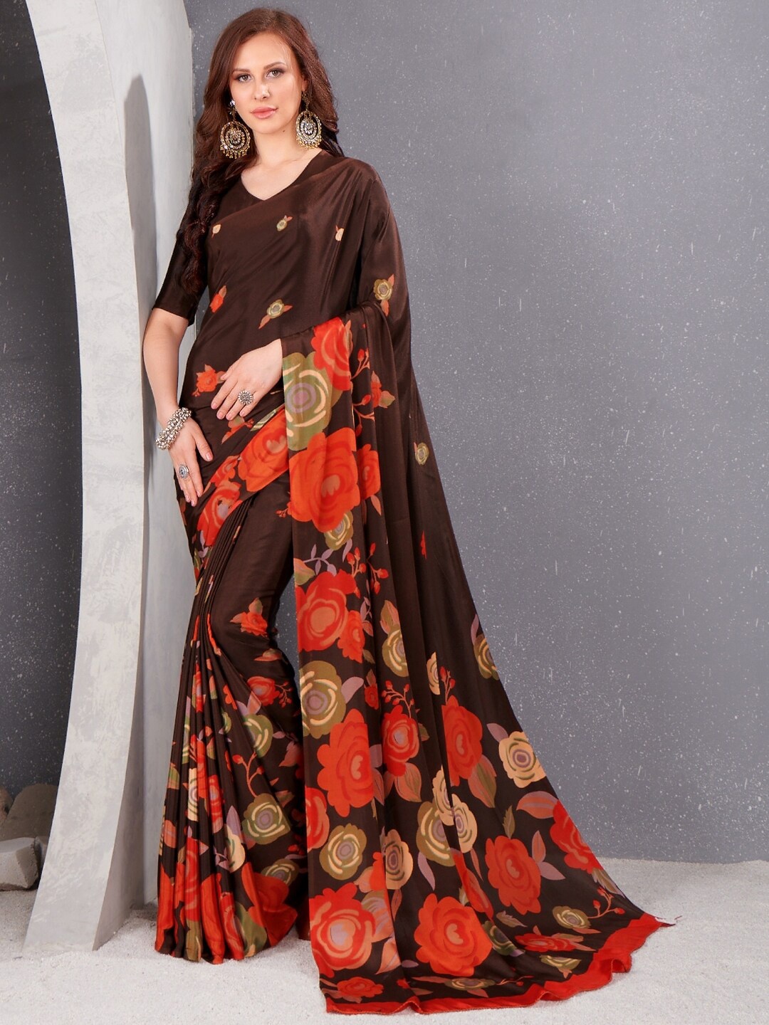 

Kasak Floral Printed Pure Crepe Saree, Brown