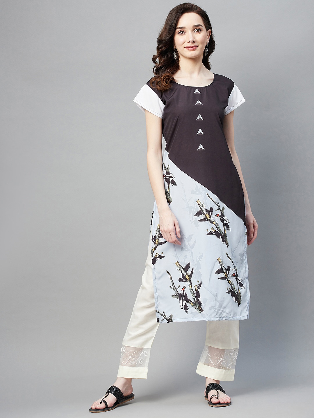 

Aarika Women Colourblocked Regular Cotton Kurta, Grey