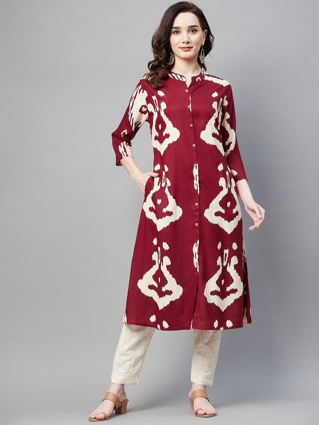 

Aarika Ethnic Motifs Printed A-Line Regular Kurta, Maroon