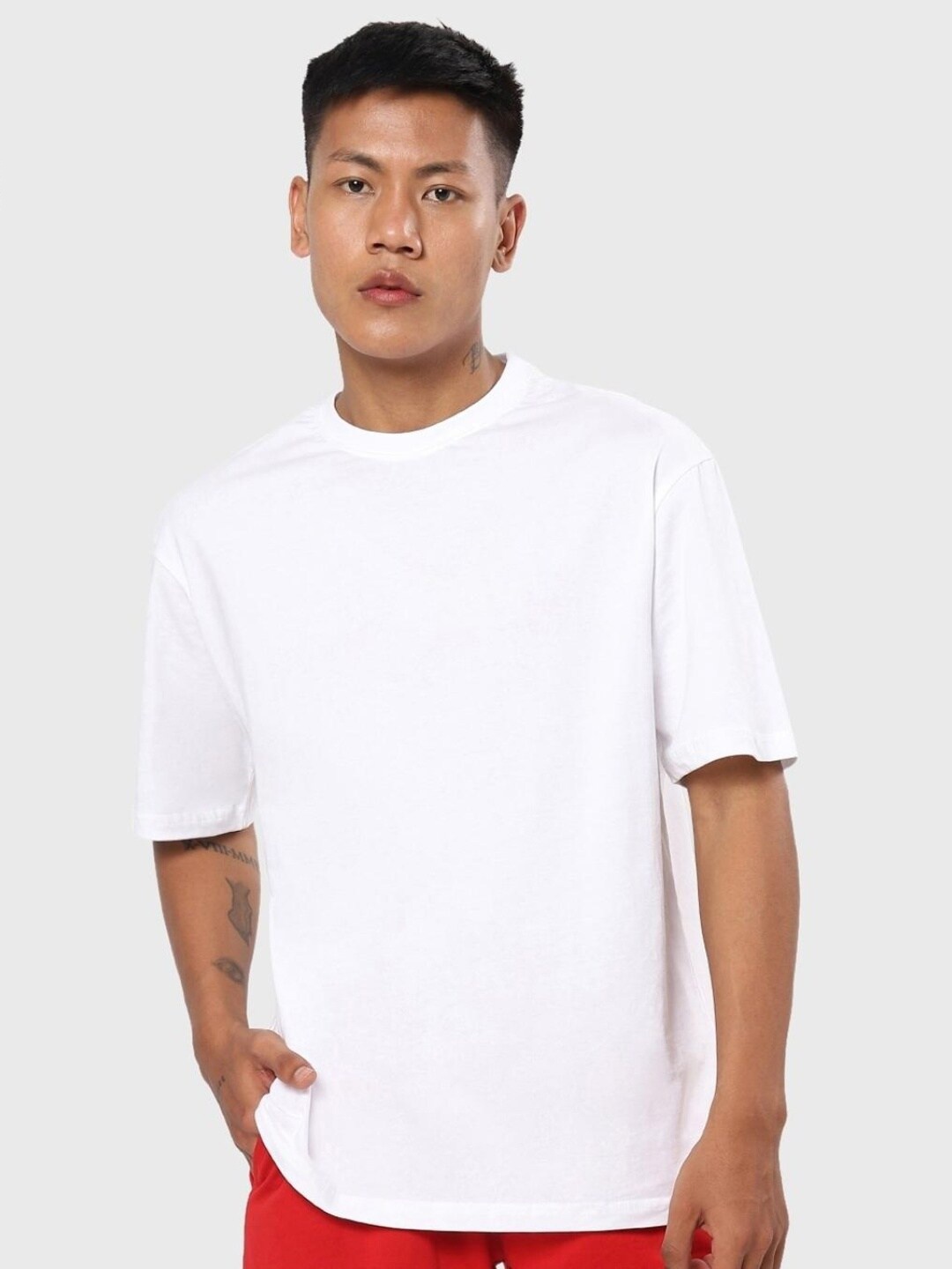 

Bewakoof Men Extended Sleeves Pure Cotton Oversized T-shirt, White