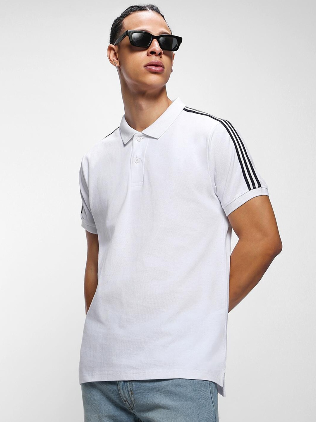 

Bewakoof Men Polo Collar Pure Cotton T-shirt, White