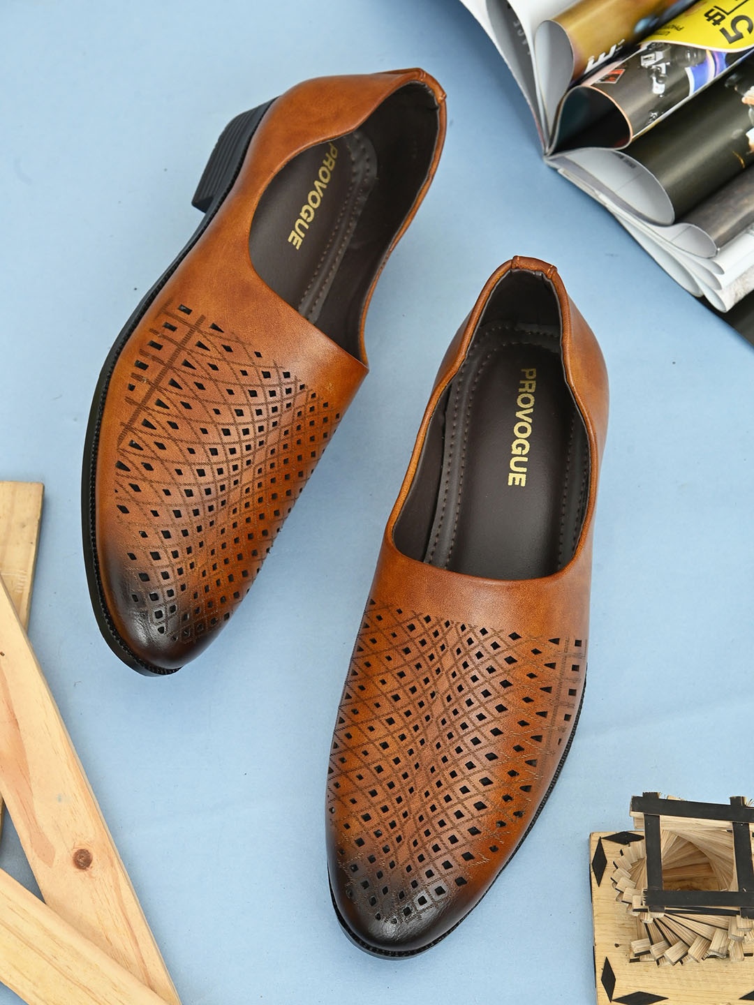 

Provogue Men Textured Formal Slip-On Shoes, Tan