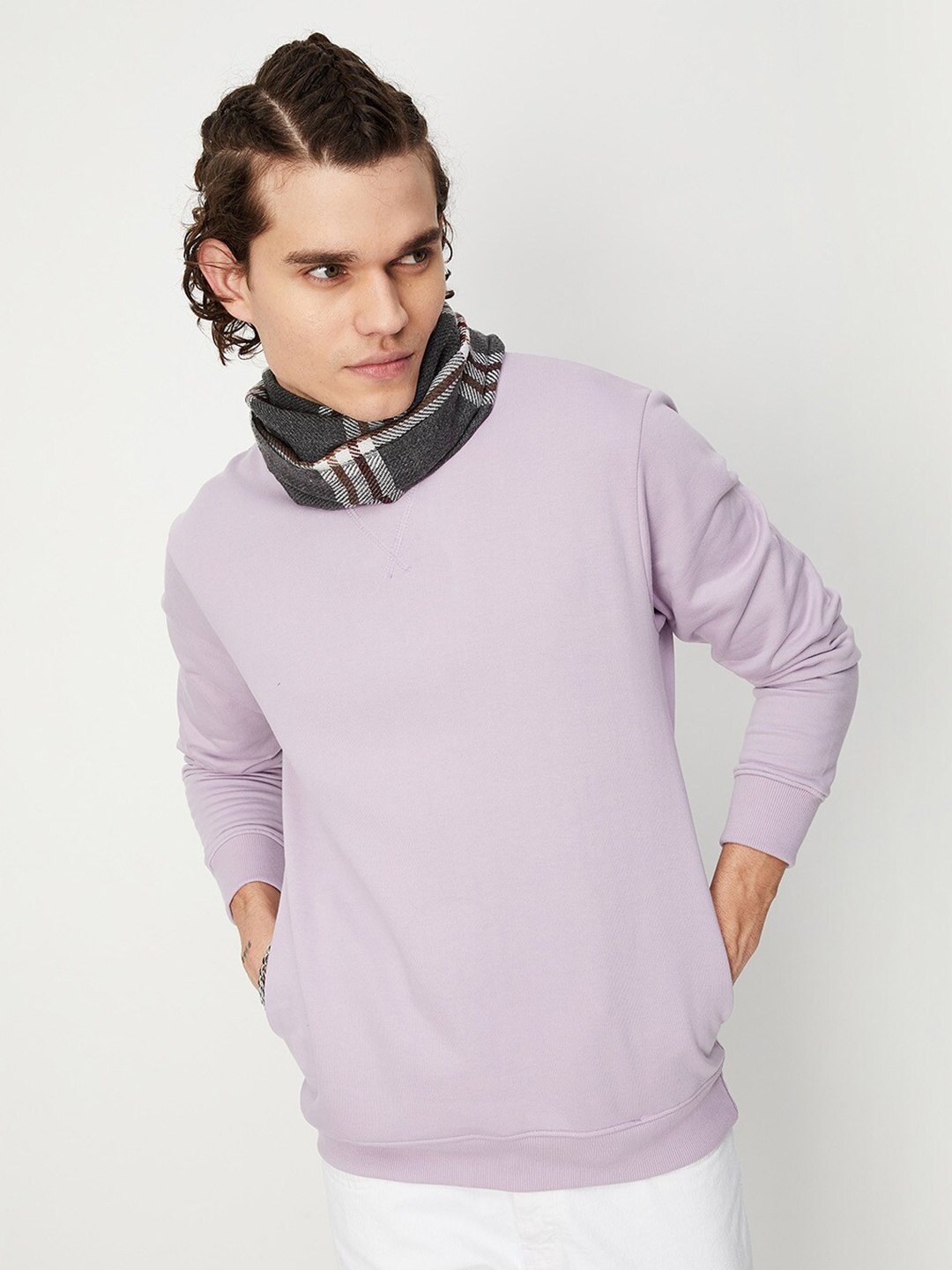 

max Round Neck Pullover Sweatshirt, Lavender