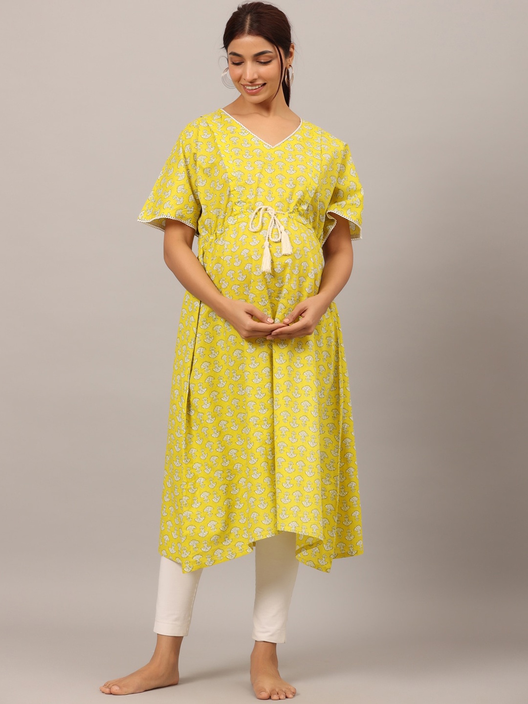 

Ikk Kudi by Seerat Ethnic Motifs Printed Maternity Cotton Kurta, Yellow