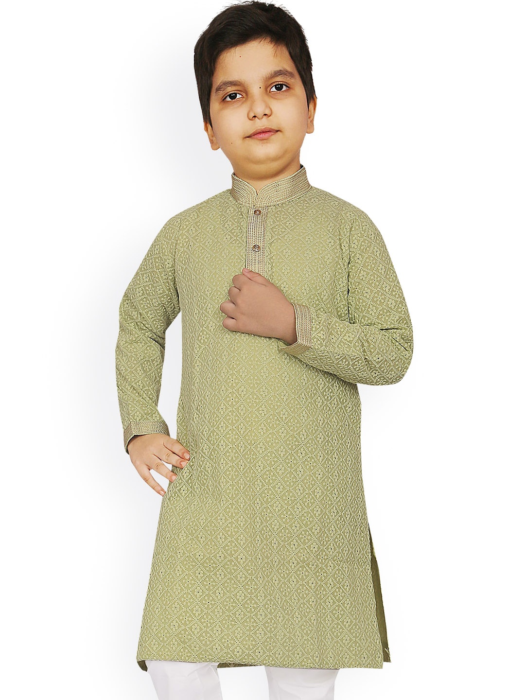 

KIDS FARM Boys Floral Embroidered Chikankari Silk Chiffon Kurta with Pyjamas, Green