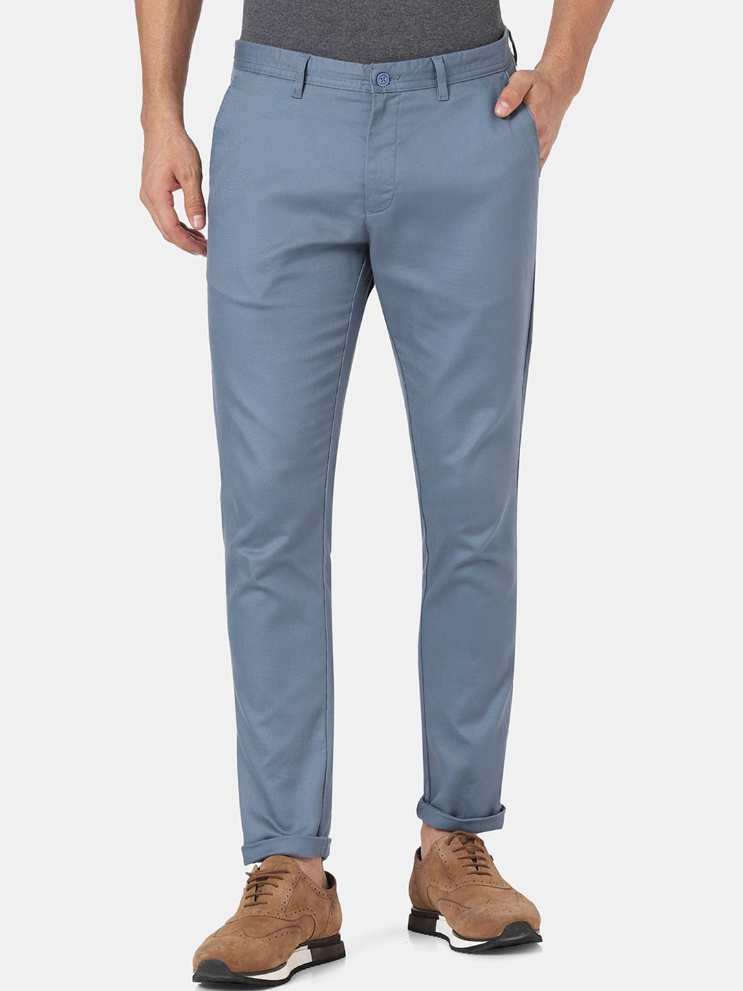 

Blackberrys Men Slim Fit Low-Rise Wrinkle Free Chinos Trousers, Blue