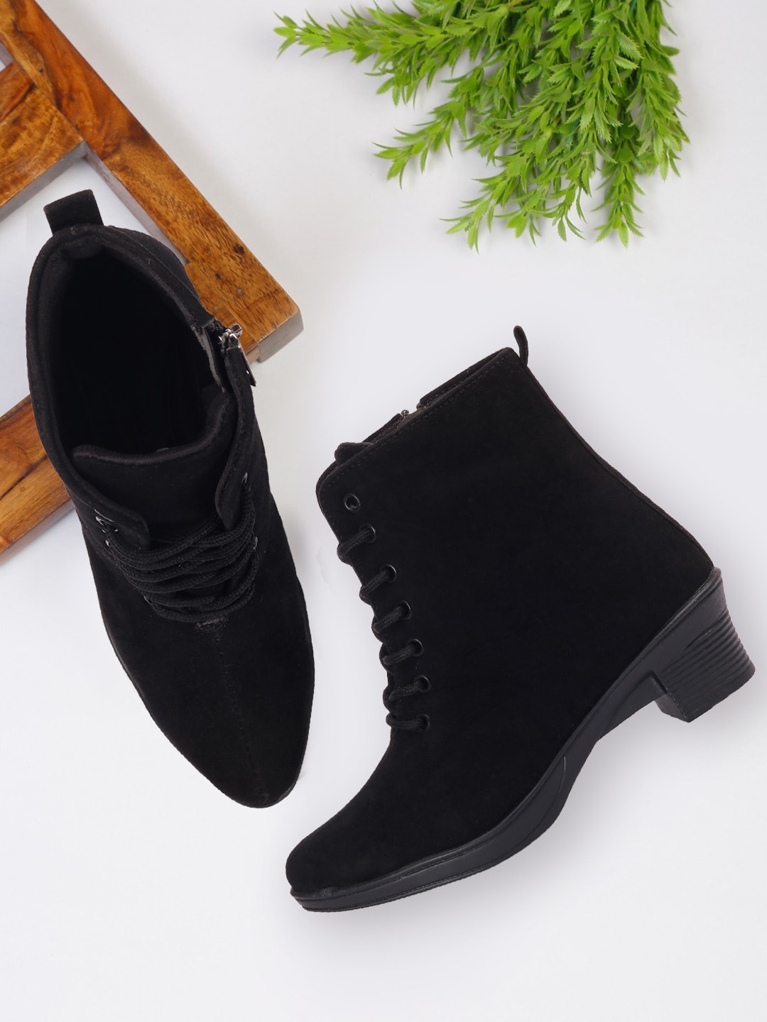 

Krafter Women Mid-Top Suede Regular Boots, Black