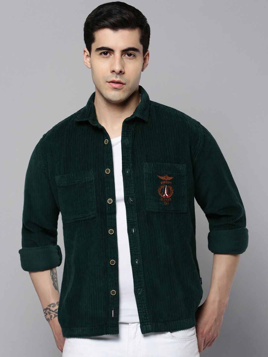 

SHOWOFF Men Corduroy Denim Jacket, Green