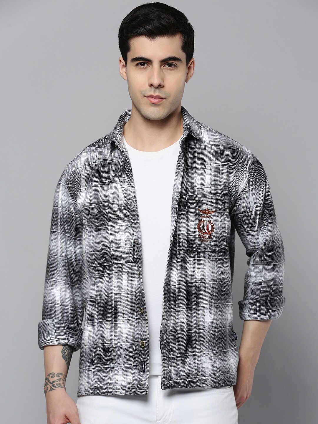 

SHOWOFF Men Checked Denim Jacket, Black