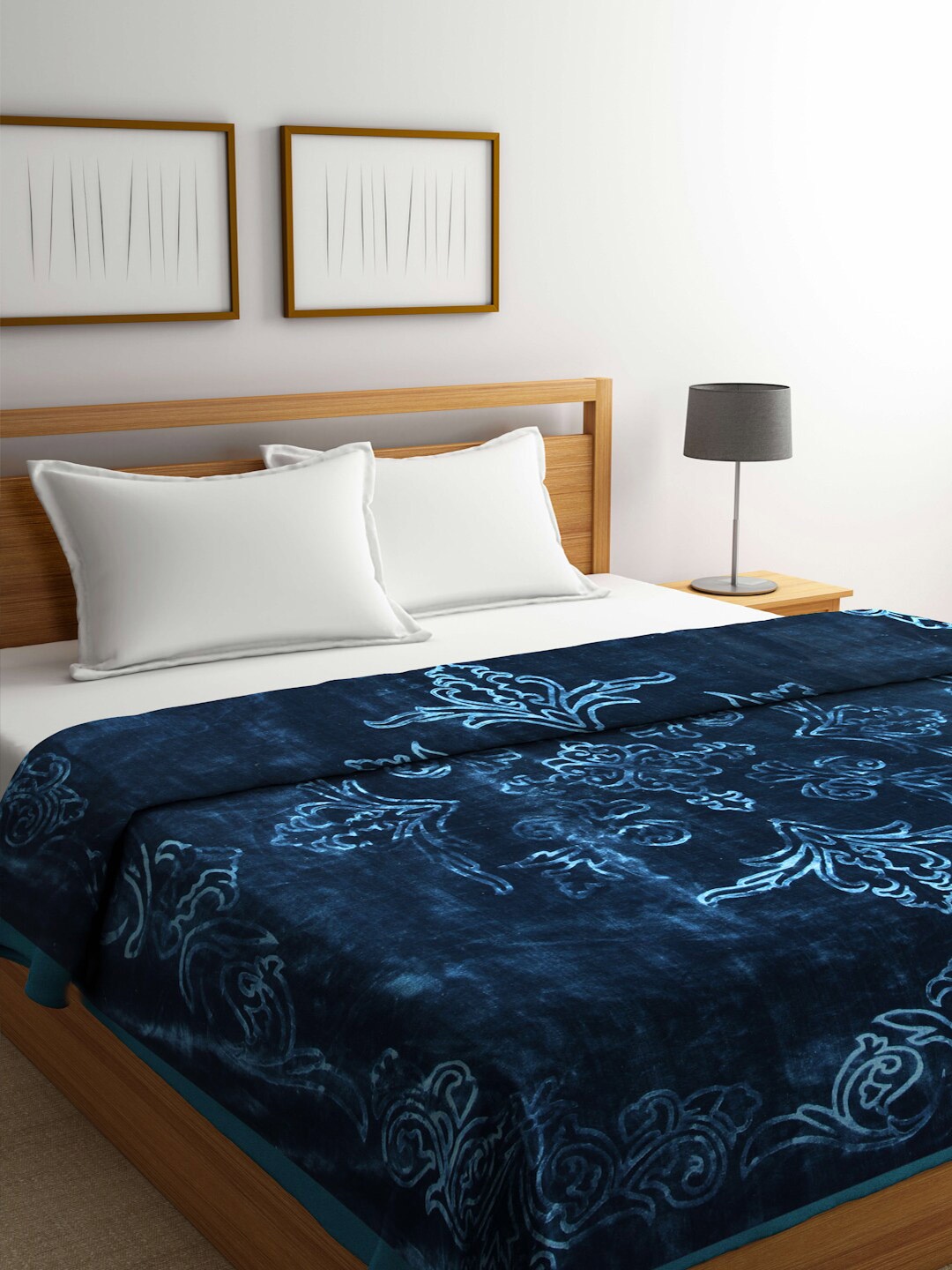

KLOTTHE Blue Floral Printed 1000 GSM Woolen Double Bed Heavy Blanket