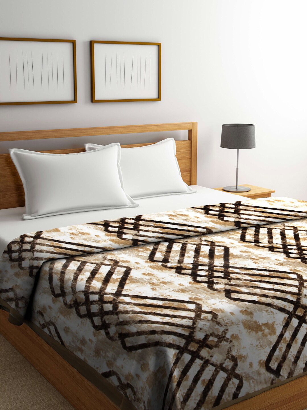

KLOTTHE Brown Geometric Printed 1000 GSM Woolen Double Bed Heavy Blanket