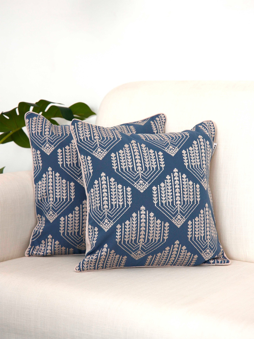 

Ariana Blue & Off White Set of 2 Floral Printed Square Cushion Covers