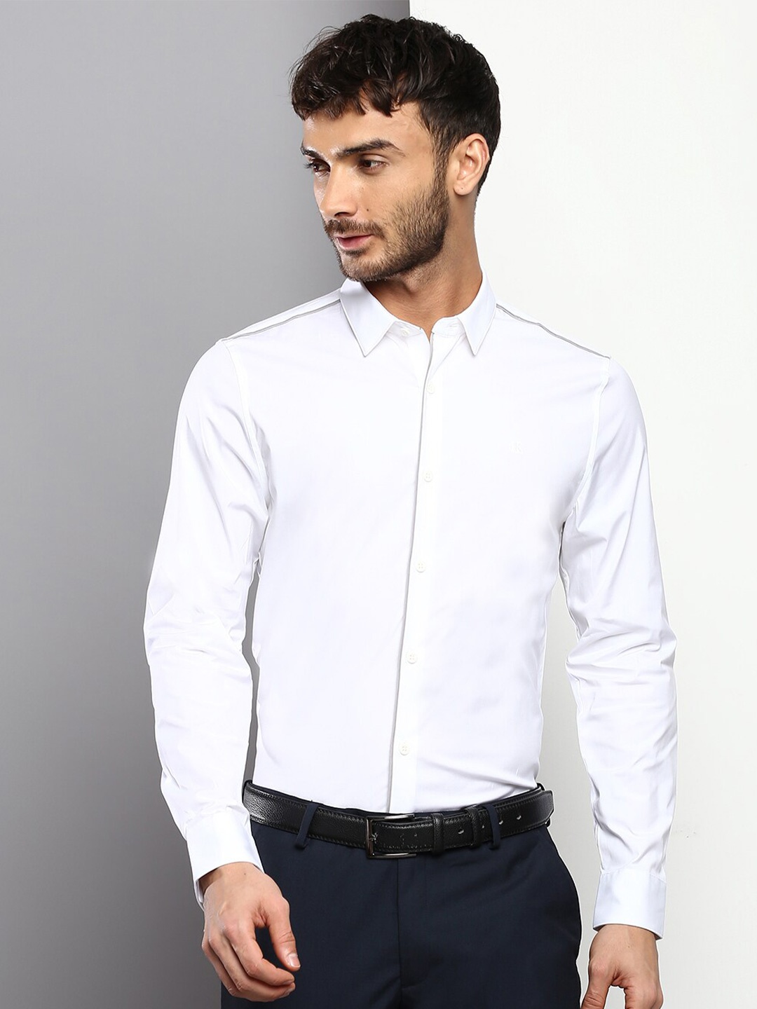 

Calvin Klein Jeans Men Slim Fit Formal Shirt, White