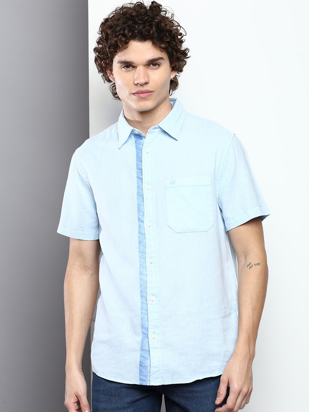 

Calvin Klein Jeans Men Casual Shirt, Blue