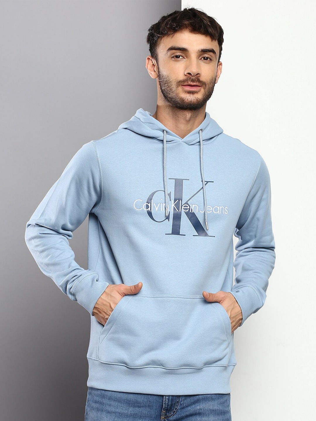

Calvin Klein Jeans Men Hooded Cotton Sweatshirt, Blue