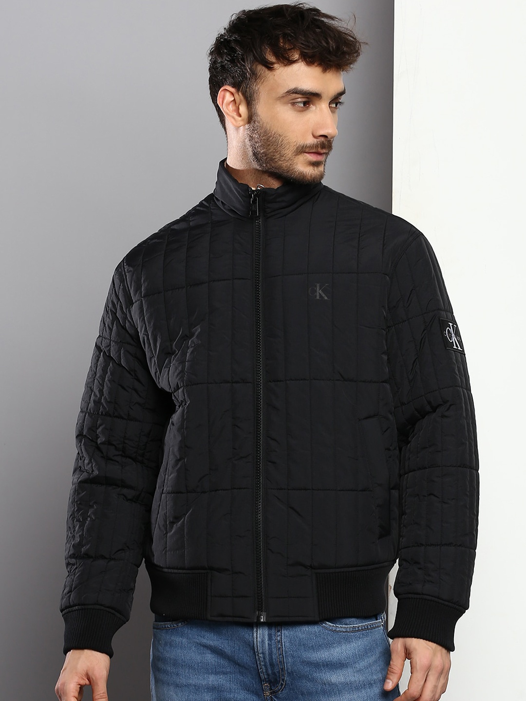 

Calvin Klein Jeans Men Solid Quilted Jacket, Black