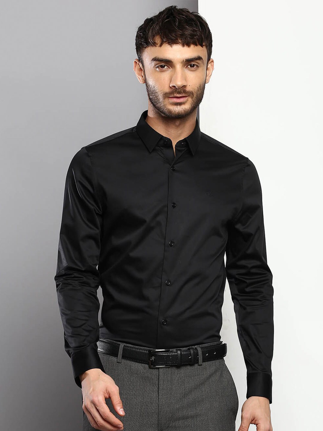 

Calvin Klein Jeans Men Slim Fit Cotton Formal Shirt, Black