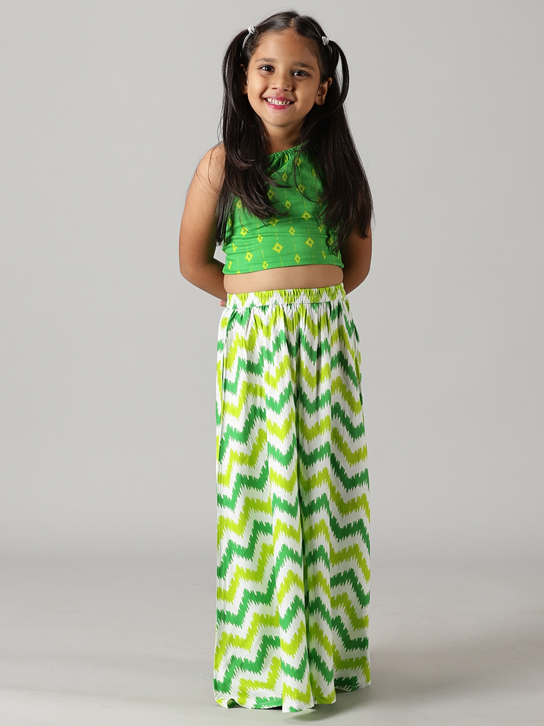 

KiddoPanti Girls Printed Ikat Ready to Wear Lehenga &, Green